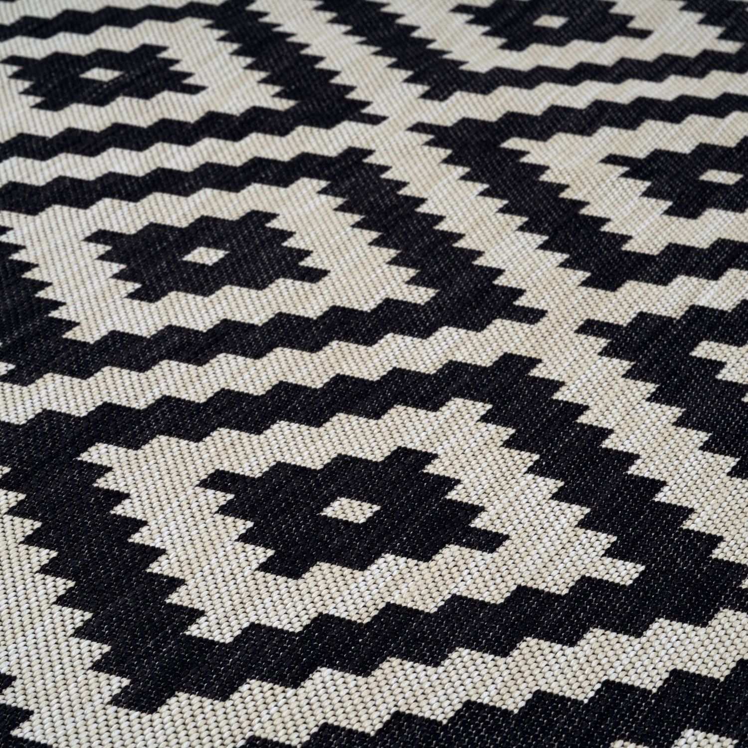 Ecology Outdoor Rug Black | 100bl