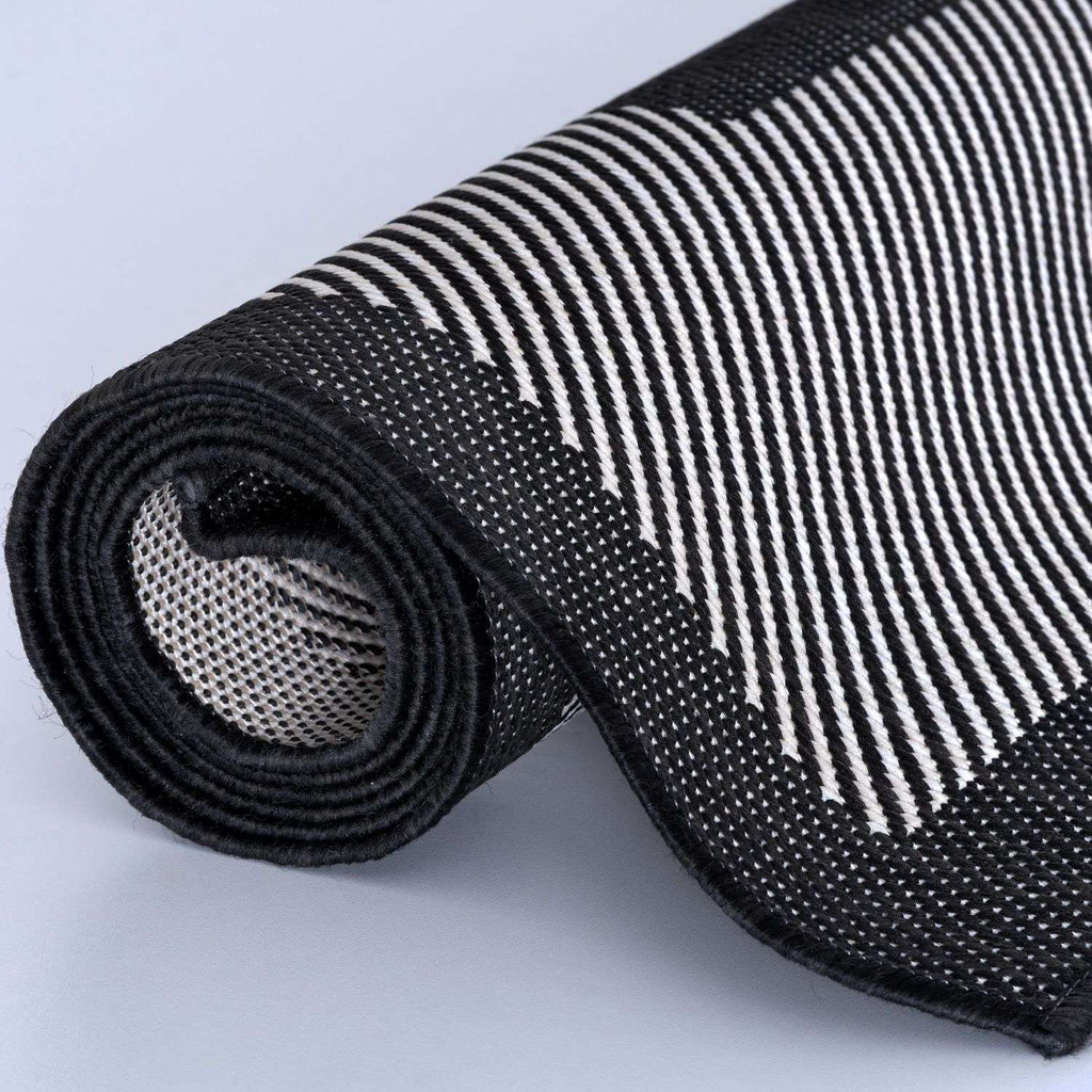 Ecology Outdoor Rug Black | 200bl