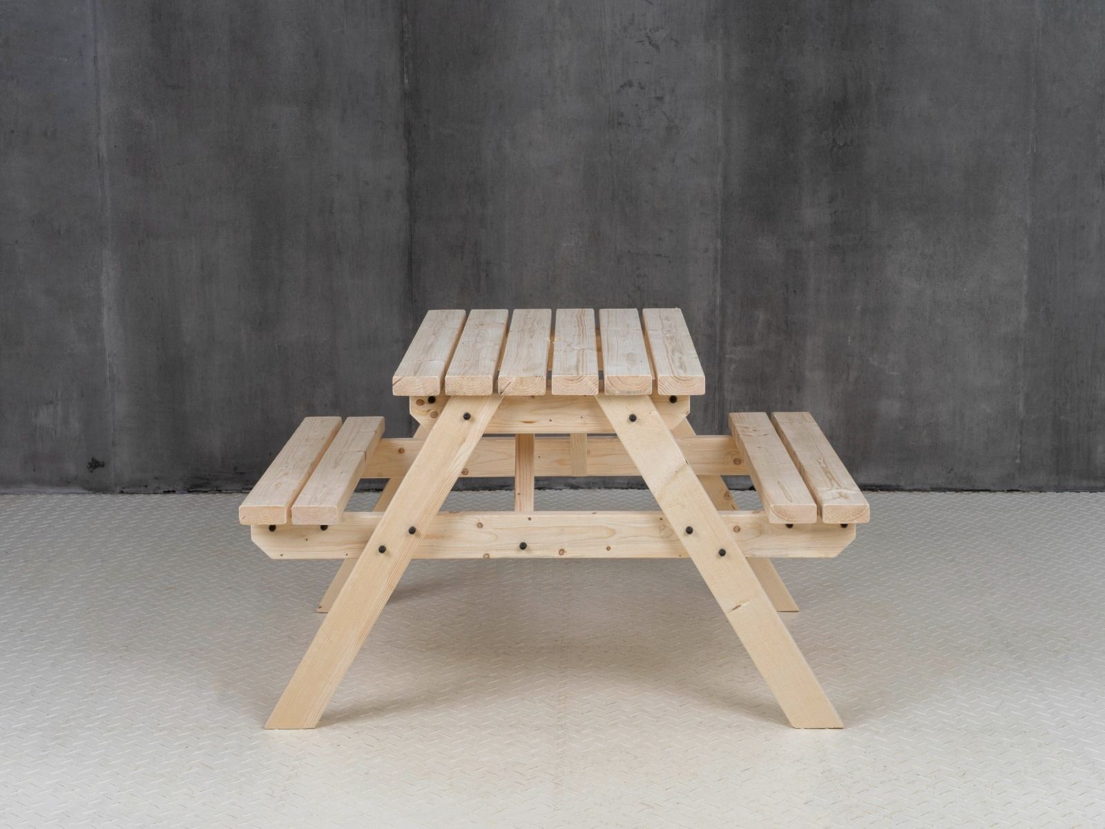 Classic Pub Style Picnic Bench and Table