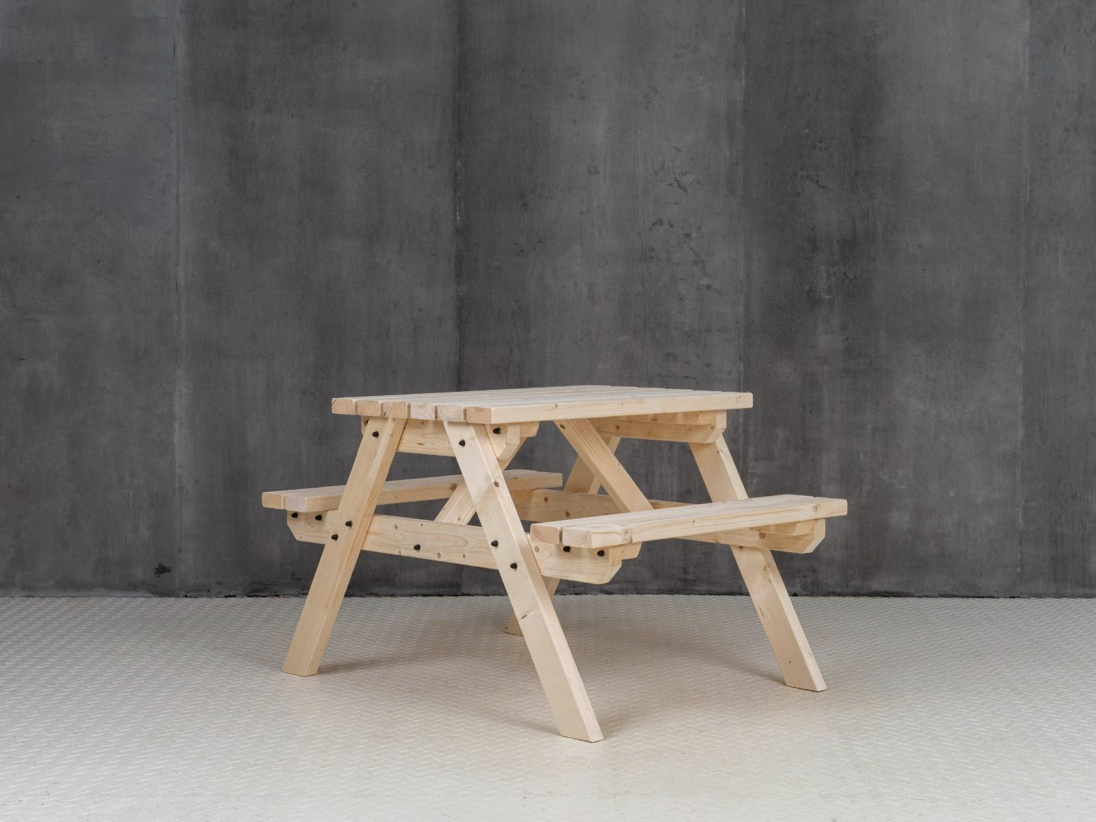 Classic Pub Style Picnic Bench and Table