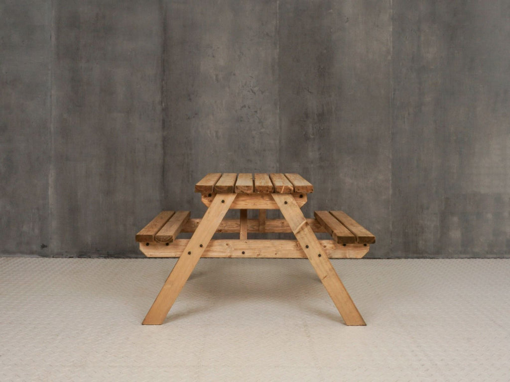 Classic Pub Style Picnic Bench and Table - Rustic Finish