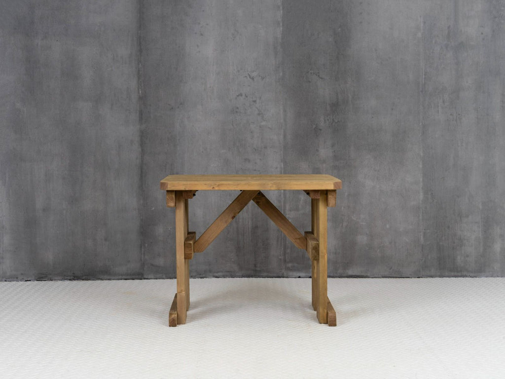 Hollies Rounded Wooden Garden Table, Outdoor Picnic Dining Desk - Rustic Finish