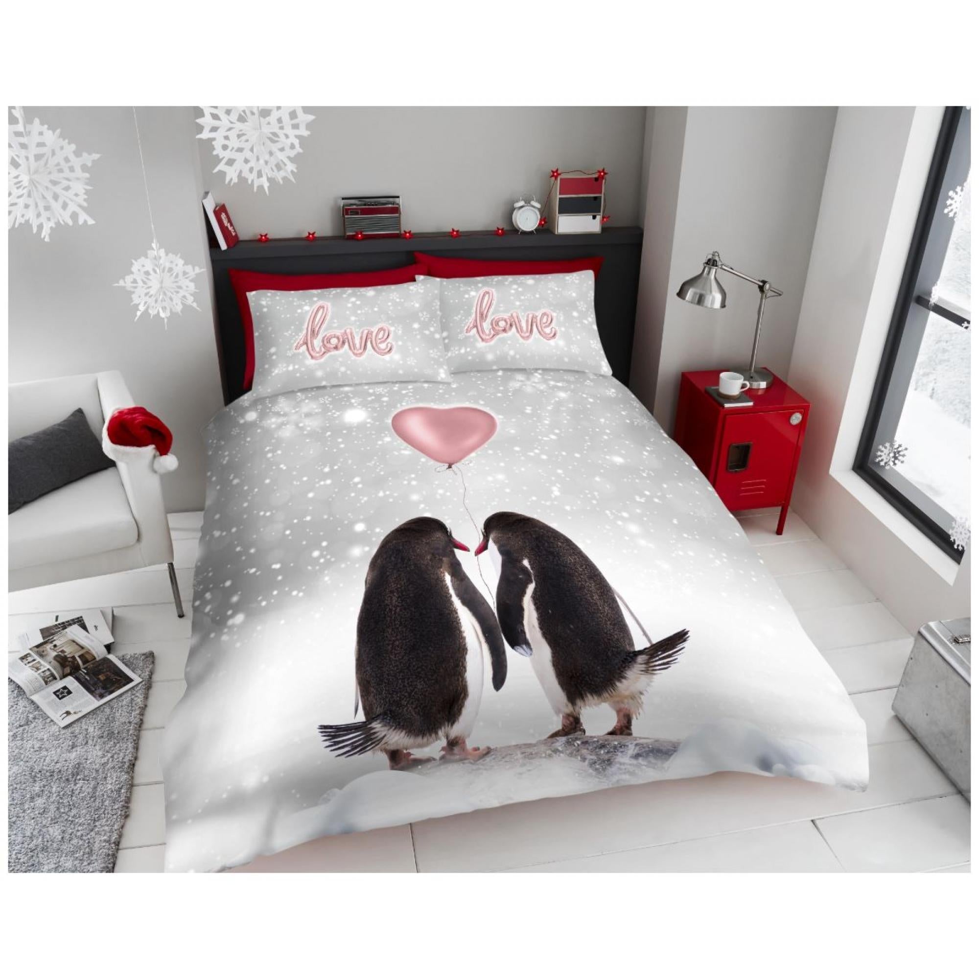 PENGUIN LOVE