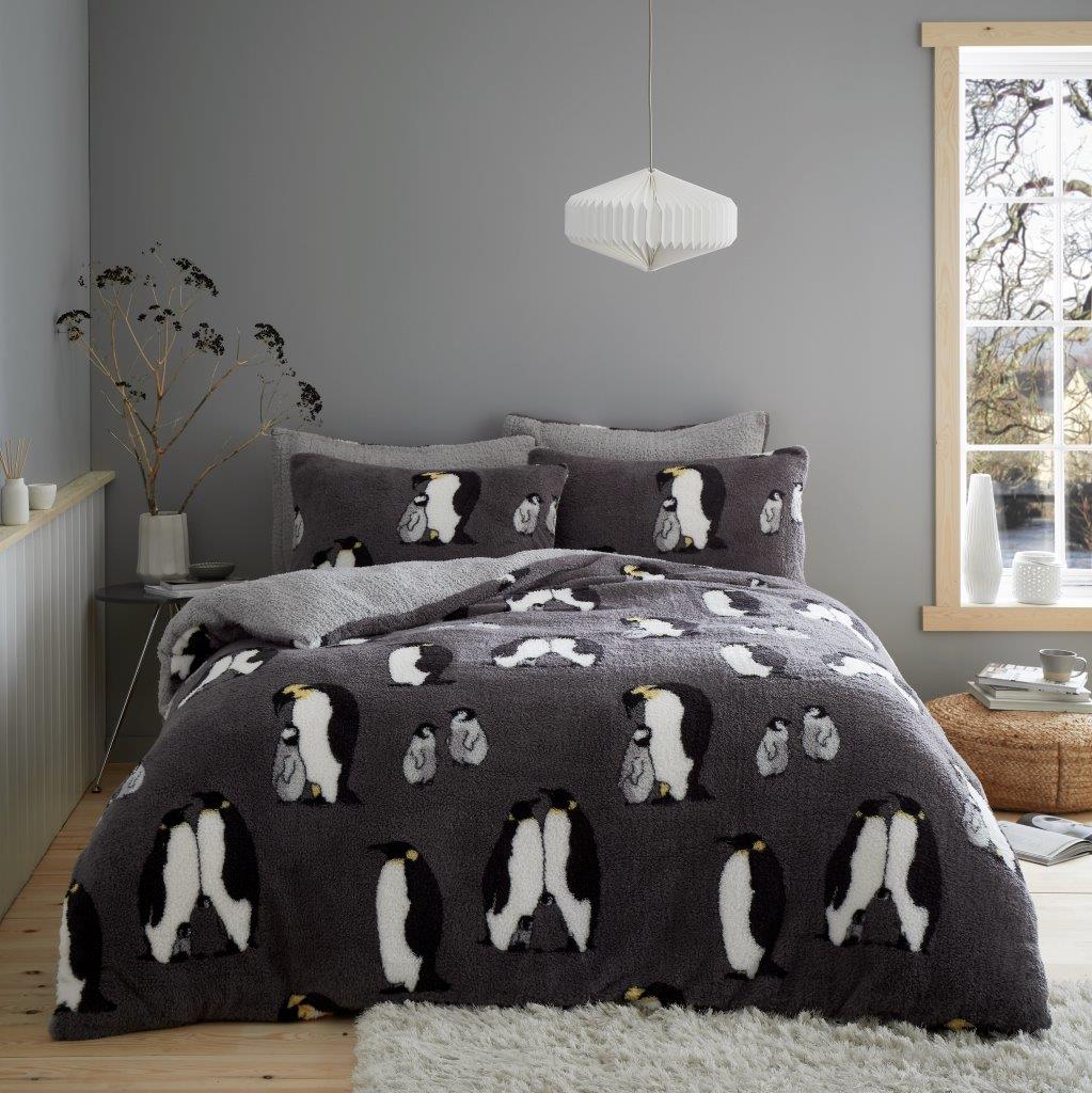 EMPEROR PENGUIN