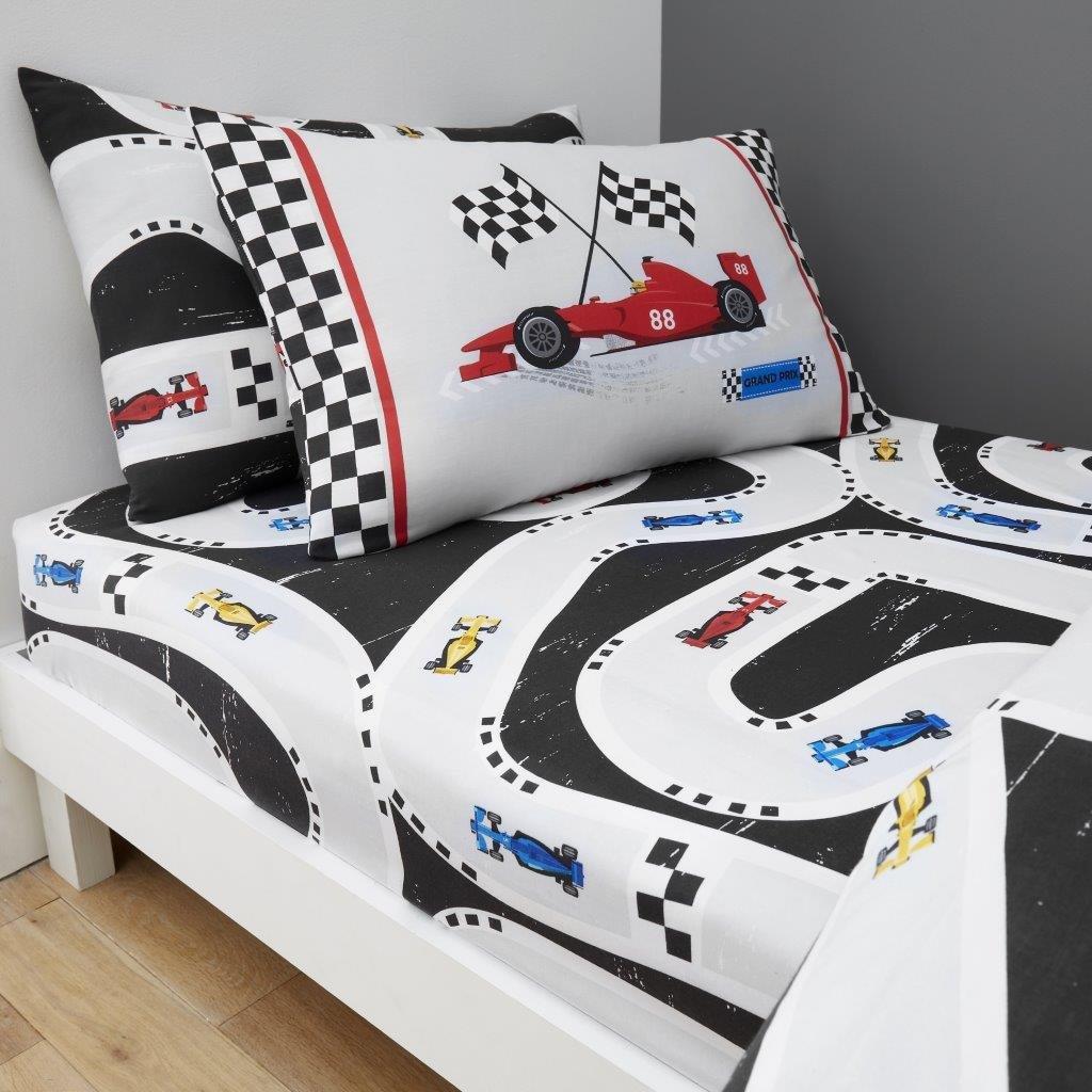 RACING CARS