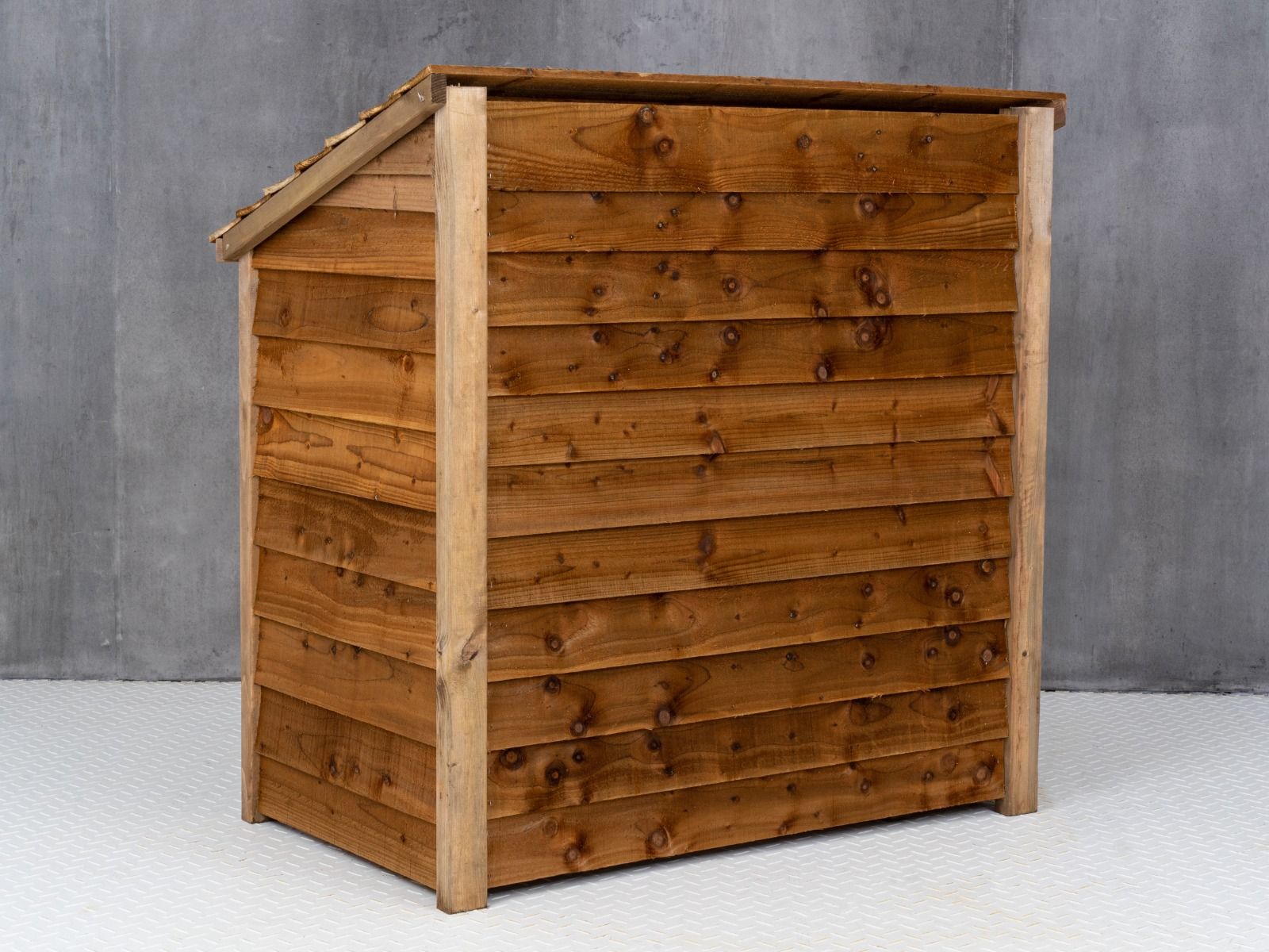 Wooden Log Store (W-119cm, H-118cm, D-71cm) - Brown Finish
