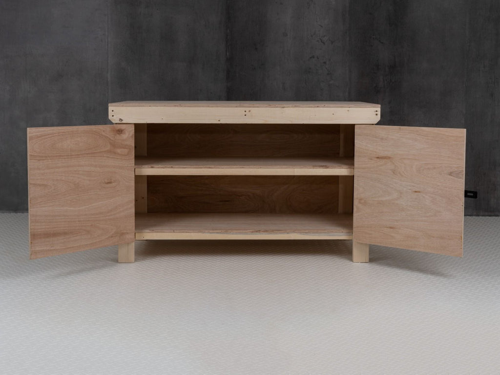 Wooden Eucalyptus hardwood top workbench with lockable cupboard (V.9) with double shelf