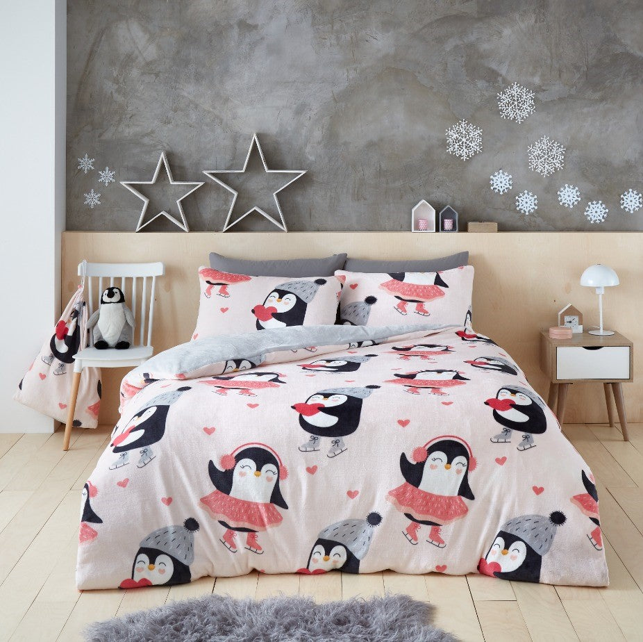 PENGUIN LOVE