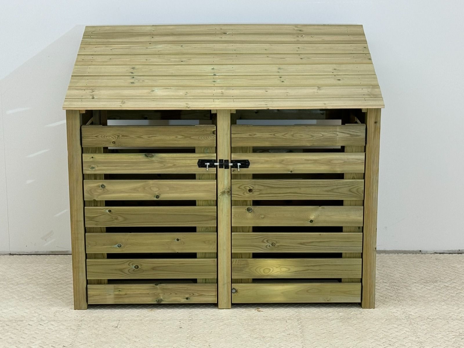 Premium Slatted Wooden Log Store with Doors W-146cm, H-126cm or 180cm, D-88cm