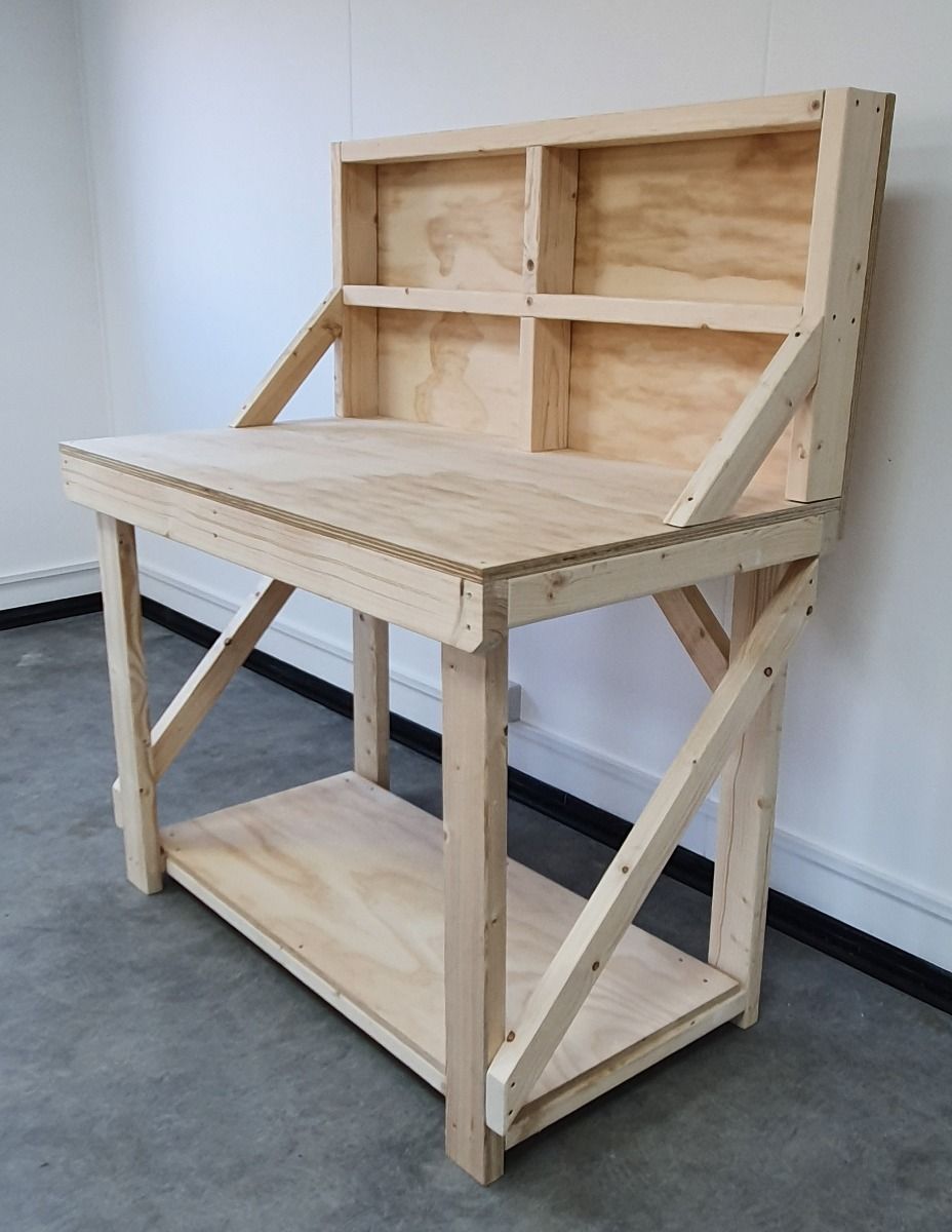 Wooden Workbench Superior Strength 18mm Plywood Top With Back Panel
