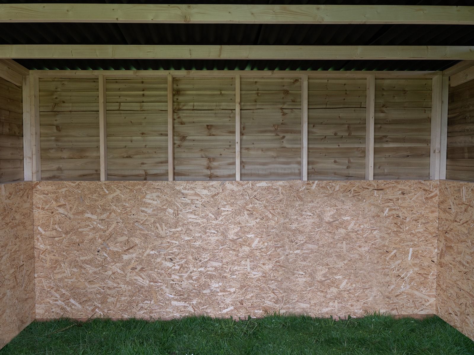 12ft x 12ft Mobile Animal Field Shelter V.1