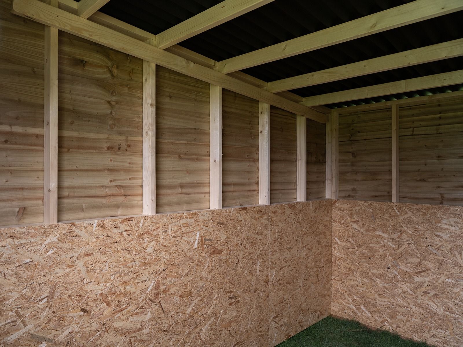 12ft x 12ft Mobile Animal Field Shelter V.1