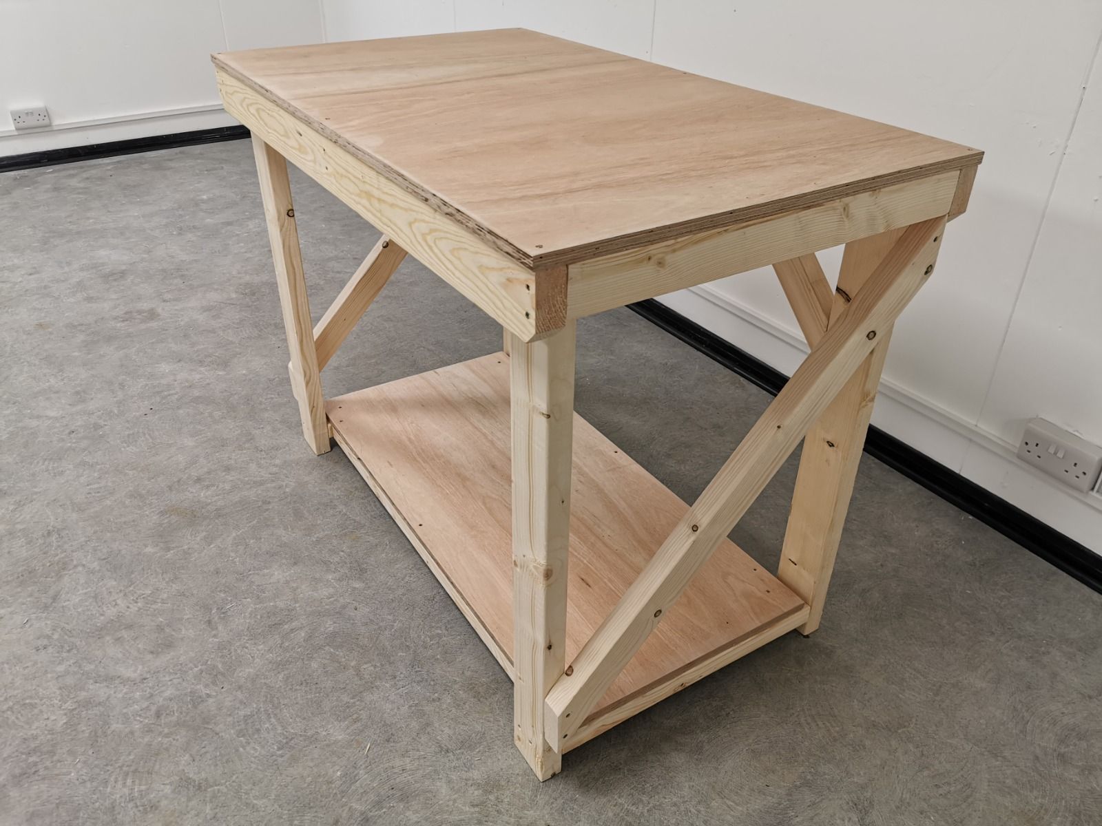 Wooden Workbench 18mm Eucalyptus Hardwood Top Work Station